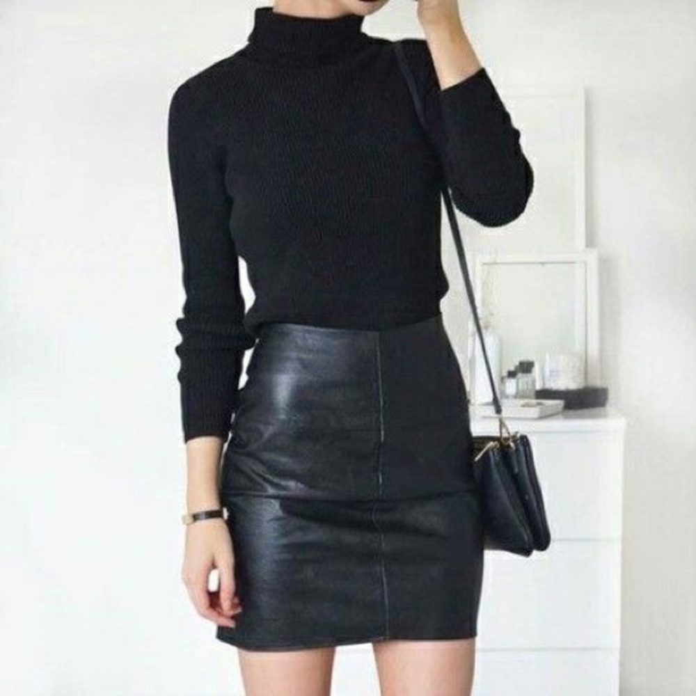 Boutique Faux Leather Skirt