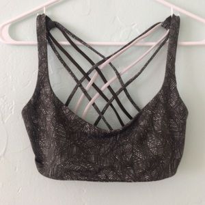 lululemon sports bra