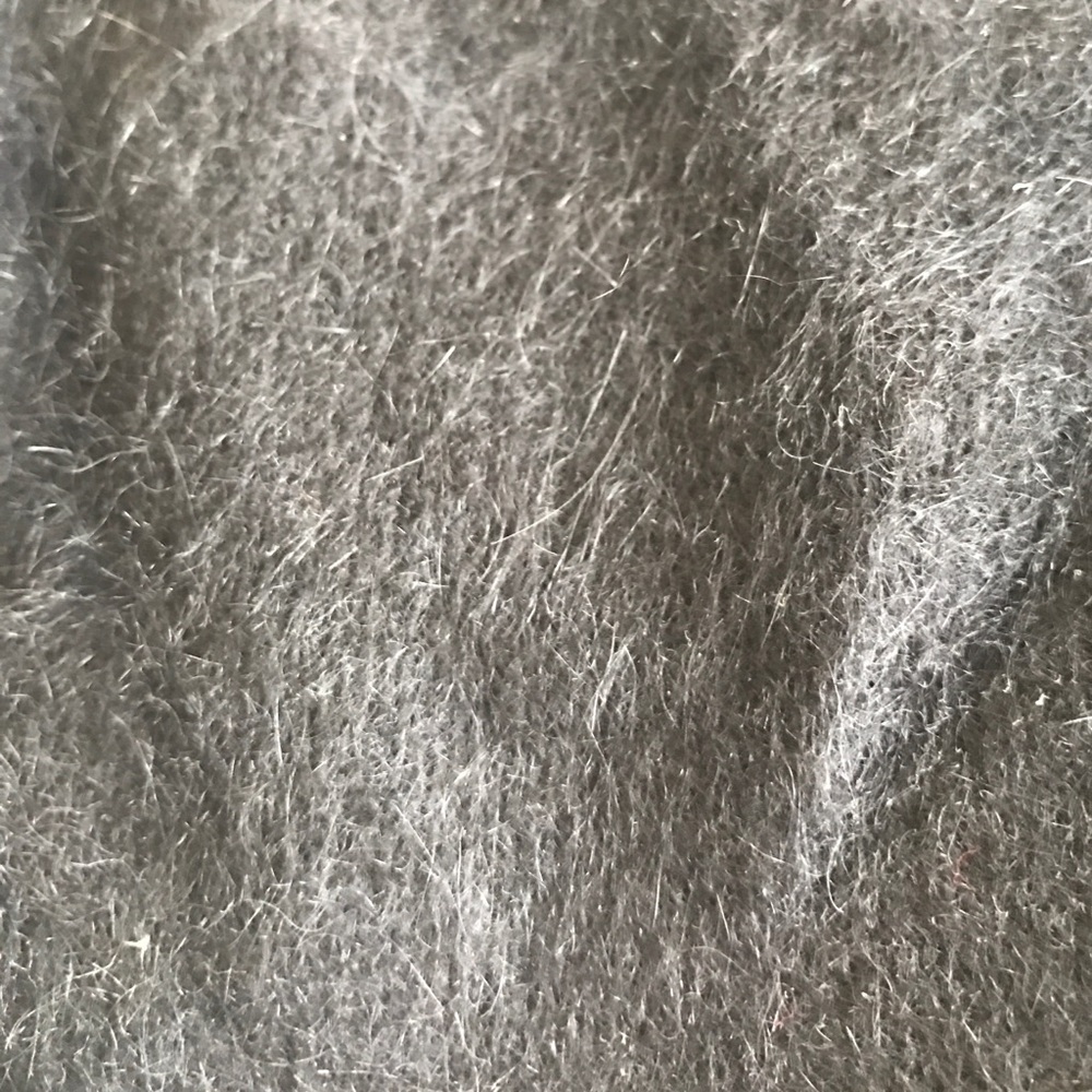 Sweater - Picture 4 of 4