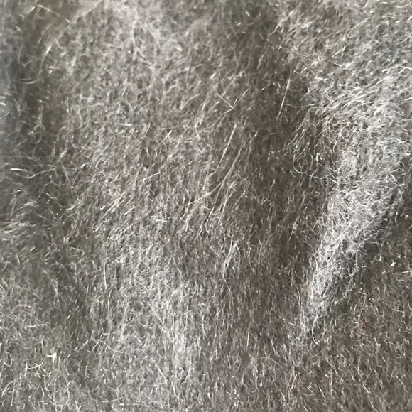 Sweater - Picture 4 of 4