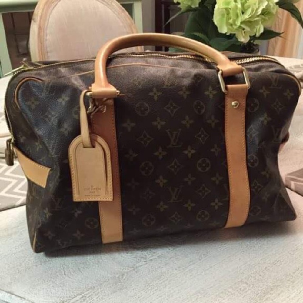Louis Vuitton Carryall Bag