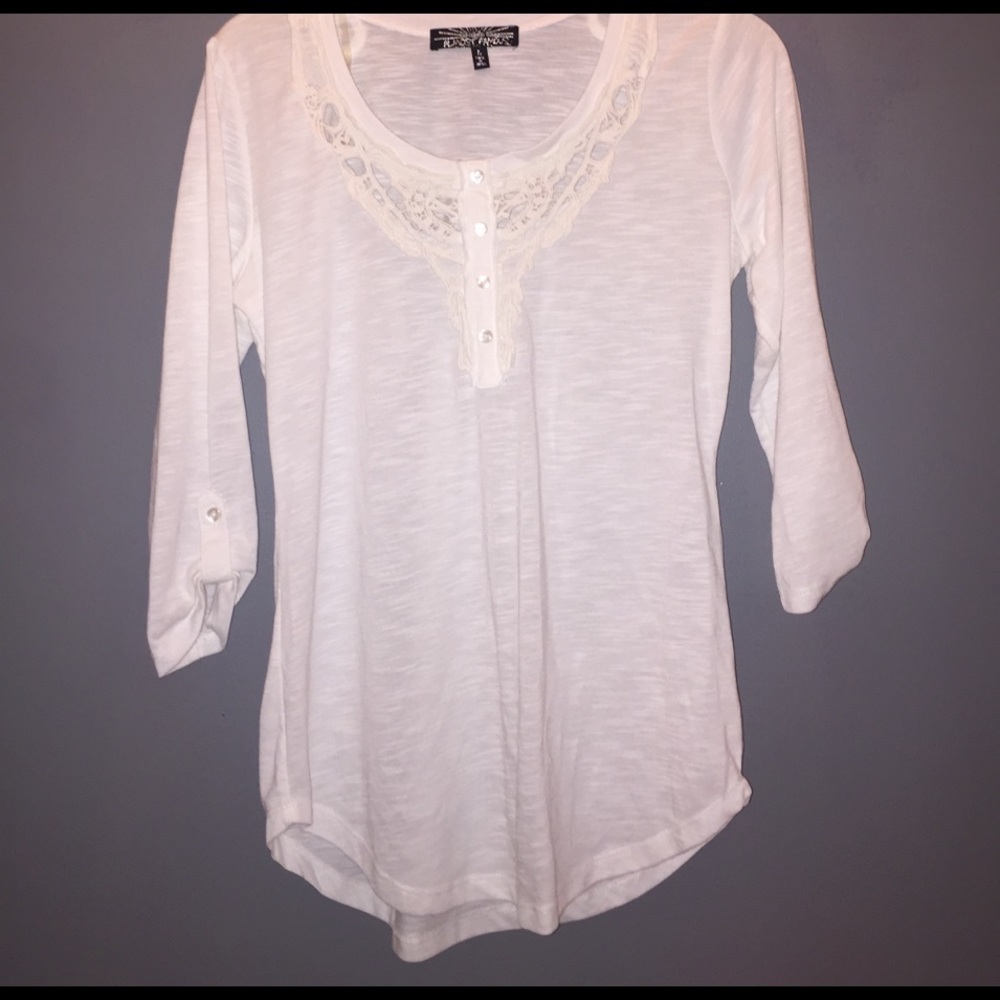 White 3/4 length tee NWOT