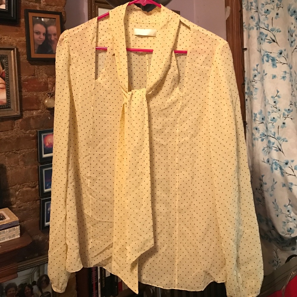 Honor yellow with black polka dots sheer top