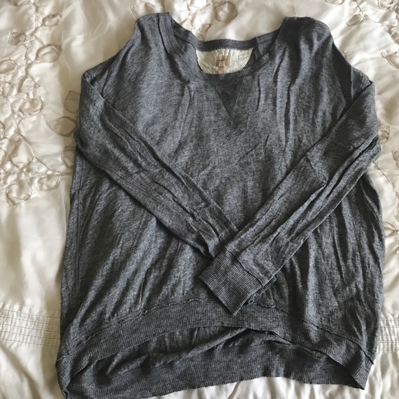 Top - Picture 2 of 4