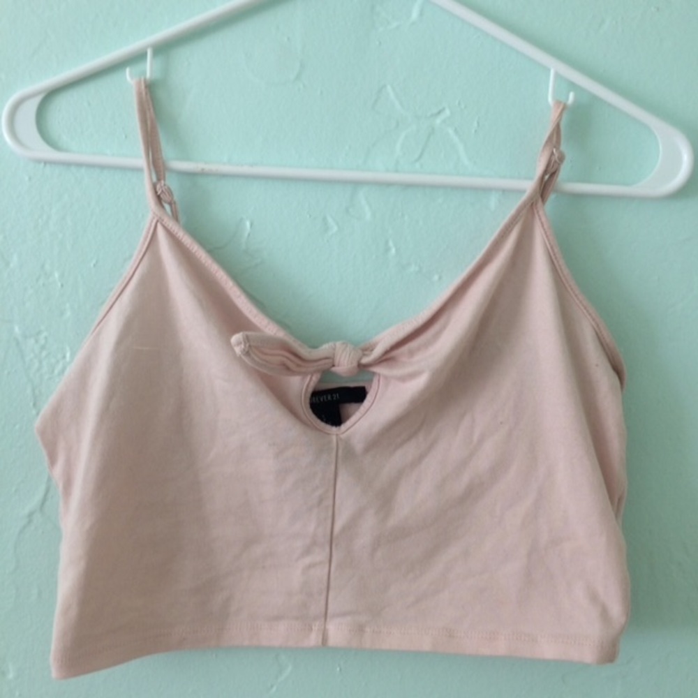 pink crop top