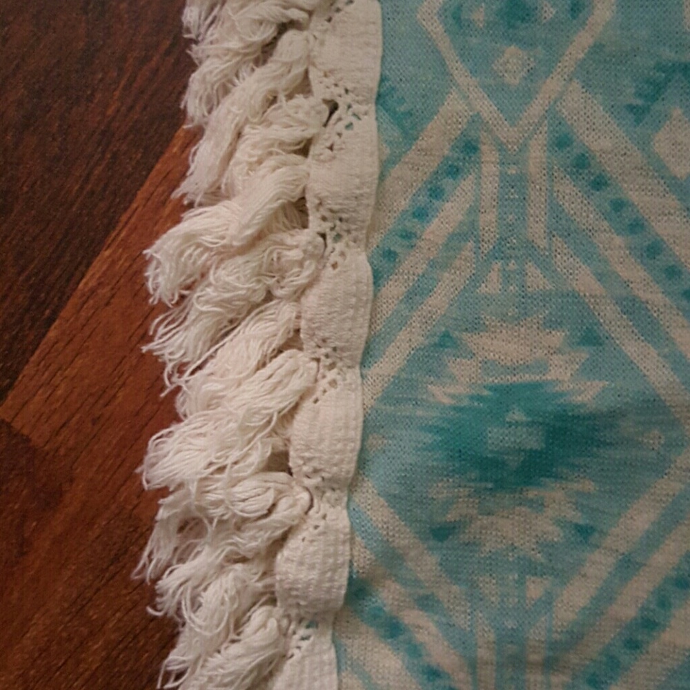 Girls Aztec Shirt - Picture 2 of 4