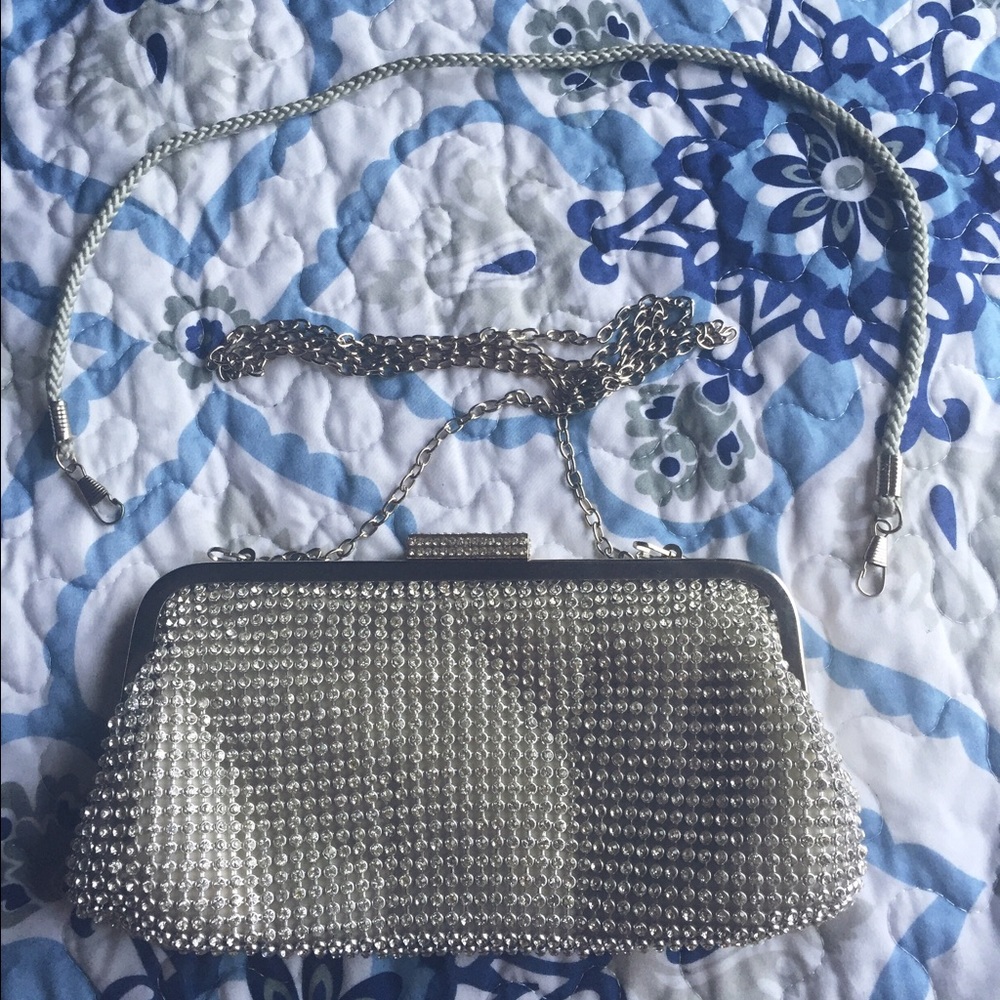 Silver rhinestone clutch purse