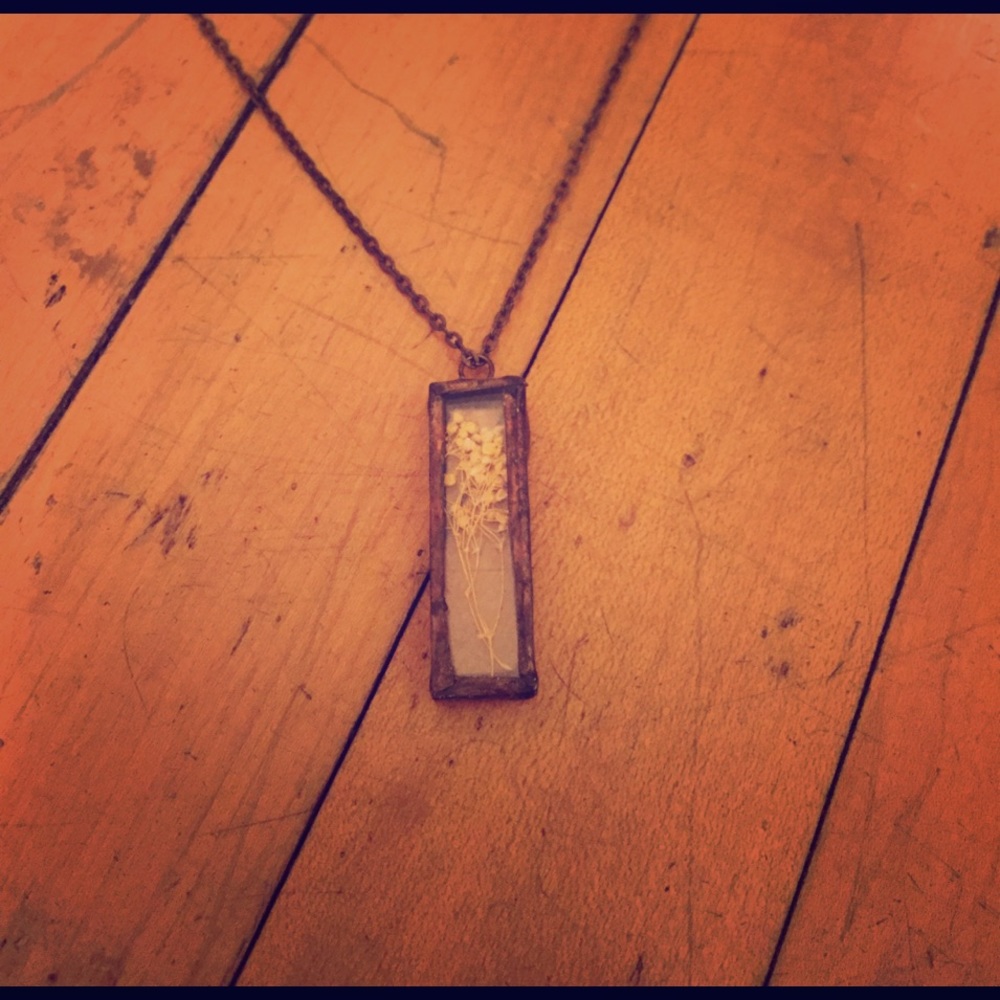 Baby's breath necklace