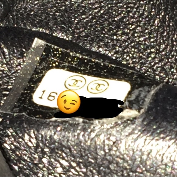 ❌SOLD❌ Authentic Chanel Reissue 2.55 Size 226 - Picture 8 of 8