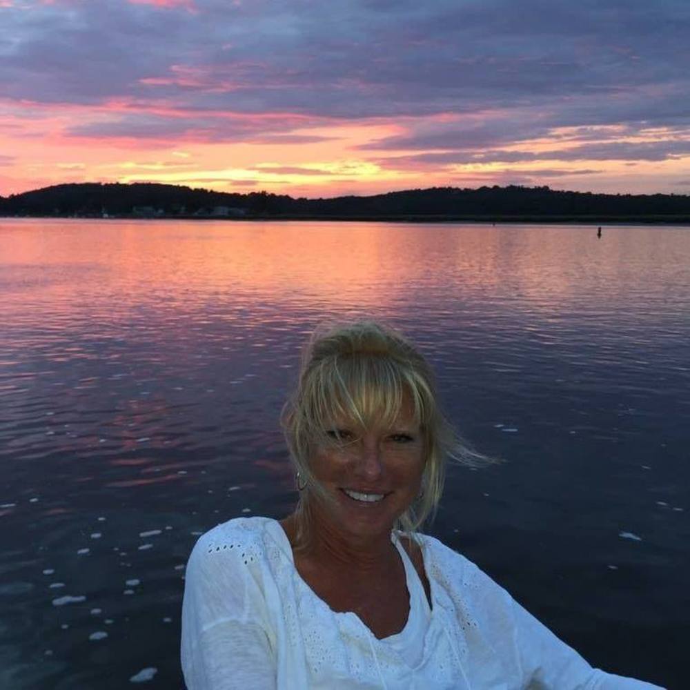 Meet your Posher, Dawn