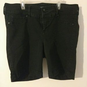 Torrid jegging shorts size 18