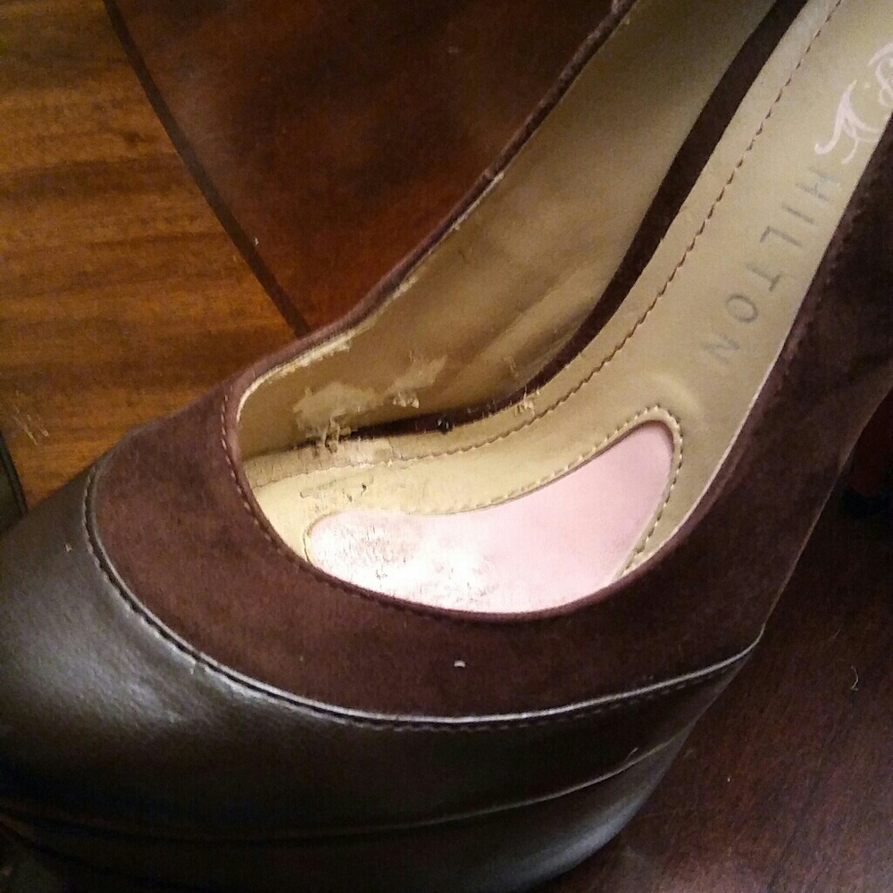 Shoes - Picture 5 of 6