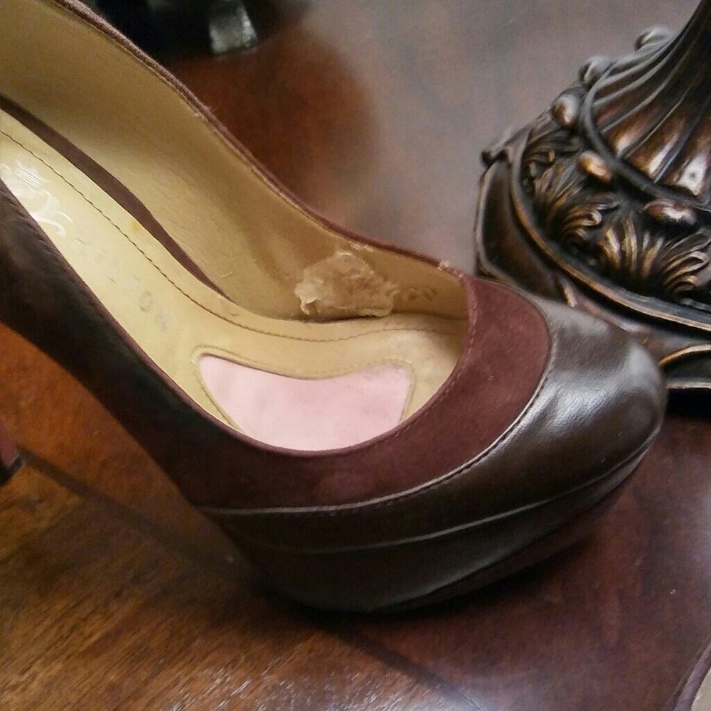Shoes - Picture 6 of 6