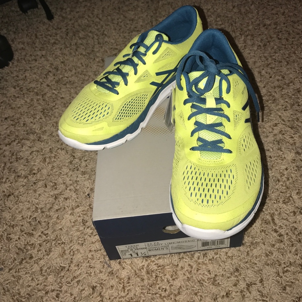 Brand new asics Running shoes