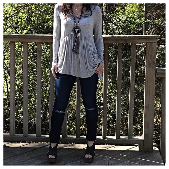 Tops - 🆕 gathered style baby doll top