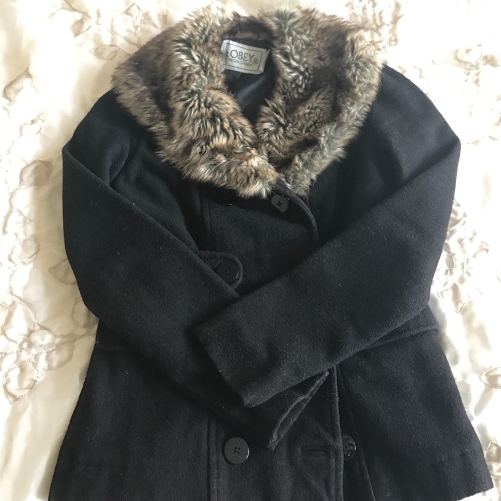 Coat - Picture 2 of 5