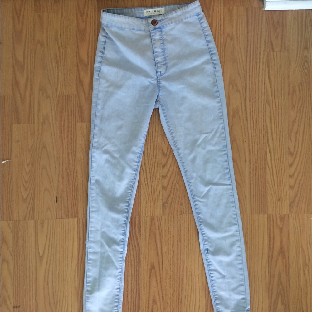 high waisted jeans