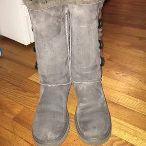 WINTER SALE!! UGGS!!!