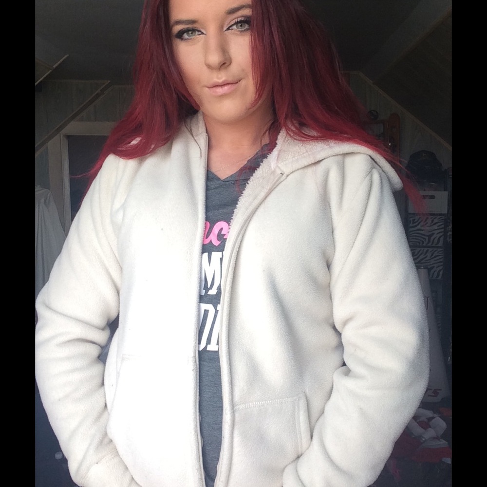 White zip up fuzzy warm hoodie