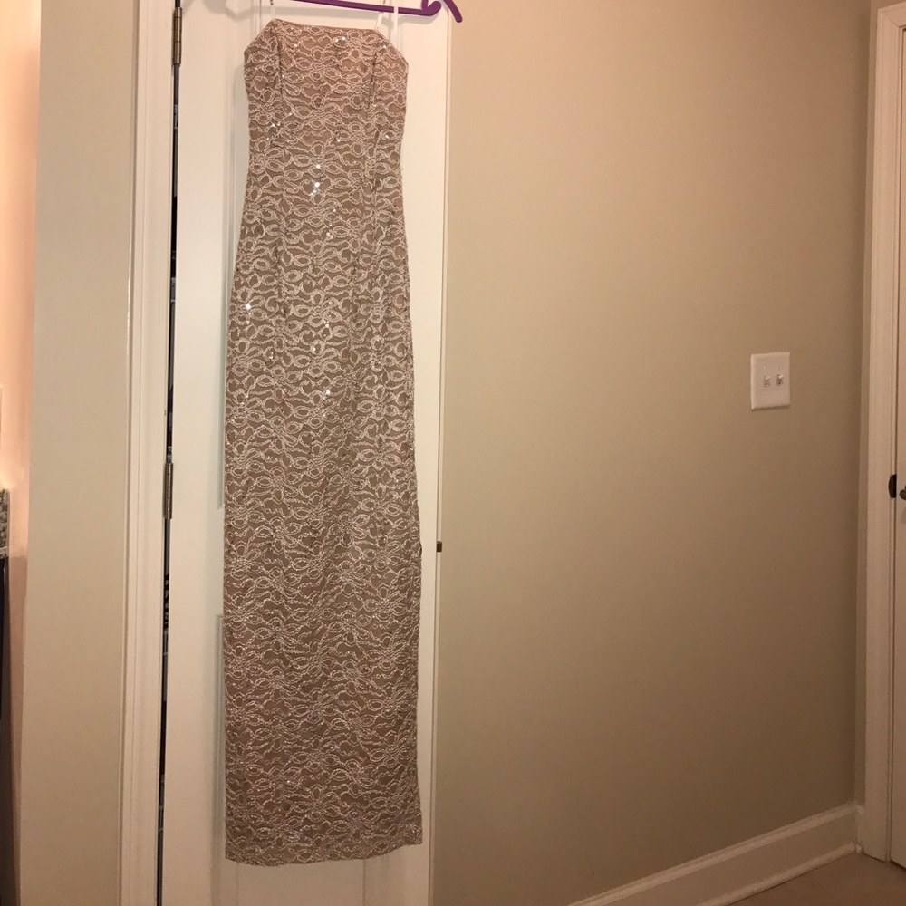 Tan strapless prom dress!