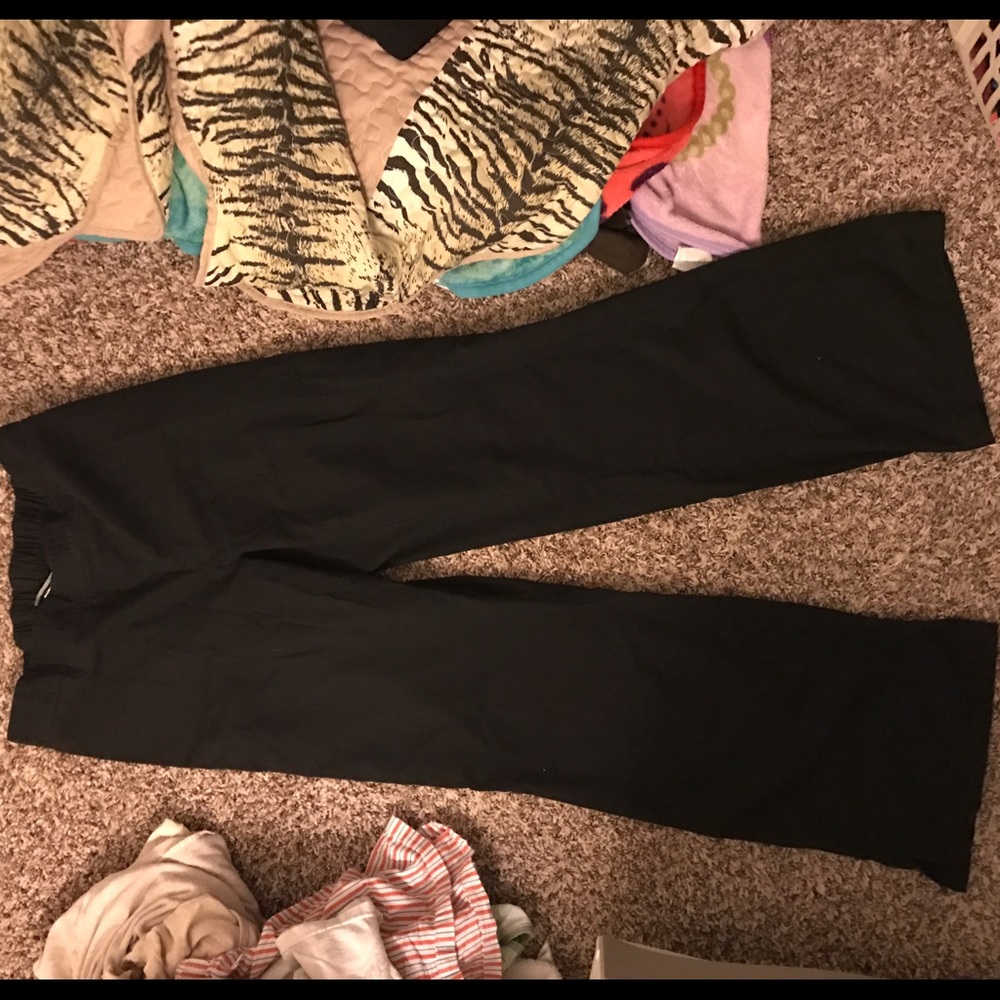 Black butter-soft scrub pants