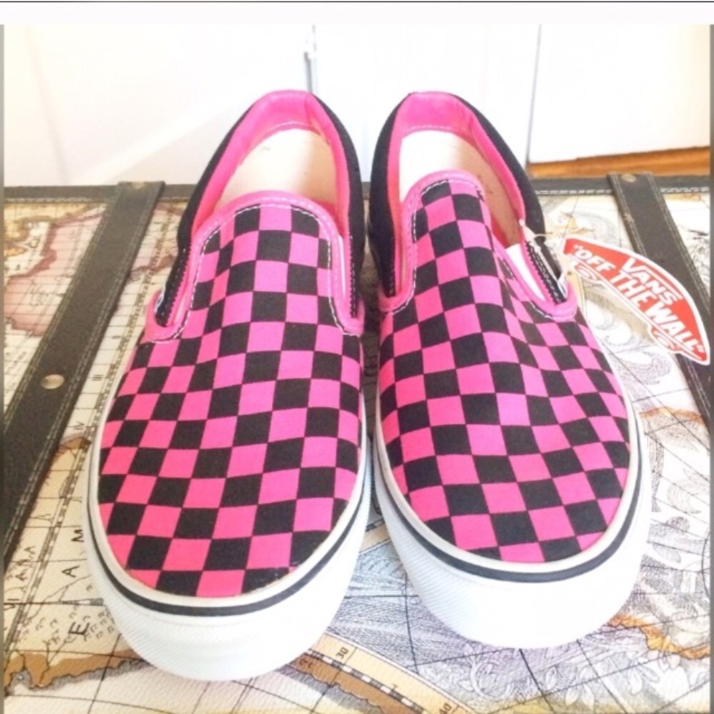 Back in 🚨🆕 Vans off the wall checker sneakers - Picture 3 of 5