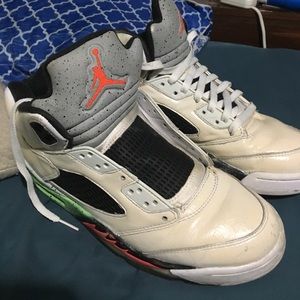 PAINTED space jam 5s