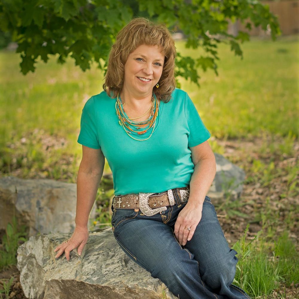 Meet your Posher, Julie
