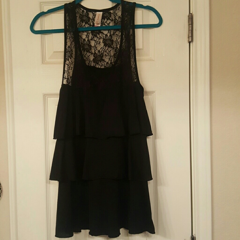 Black lace & cotton top