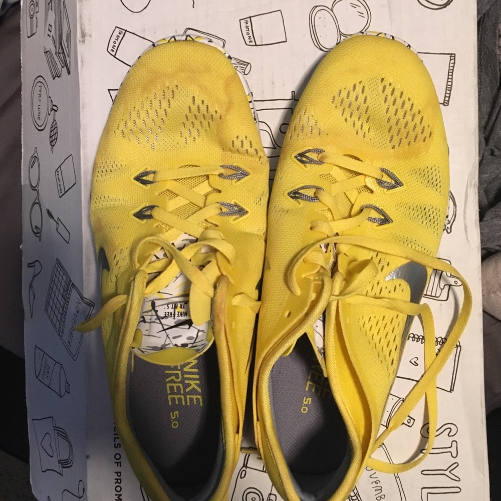 Yellow Nike Free 5.0