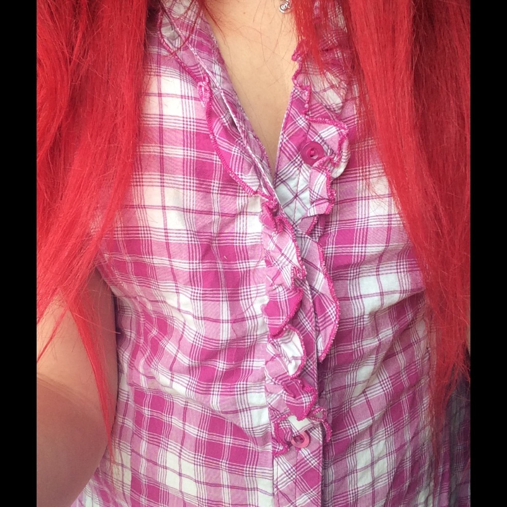 Pink and white button up short sleeve flannel