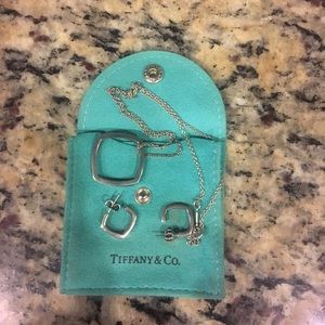 Tiffany & Co necklace and earrings