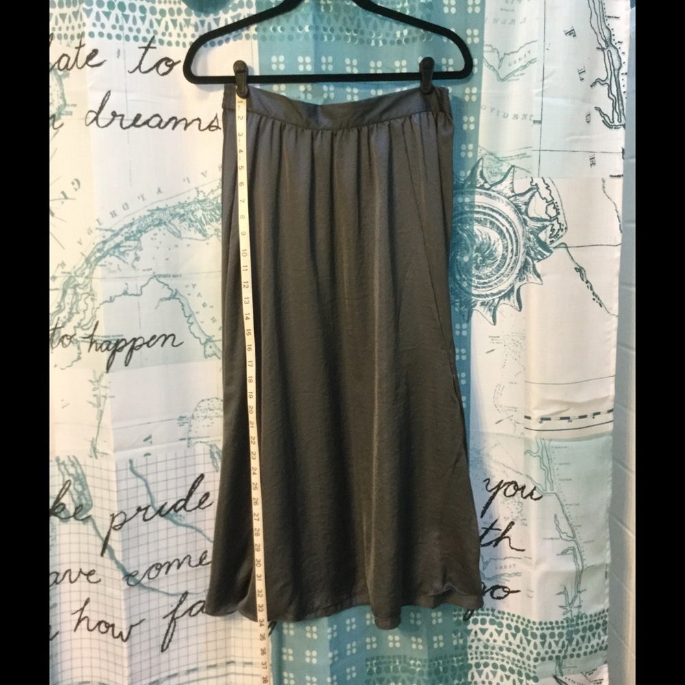 Long gray skirt