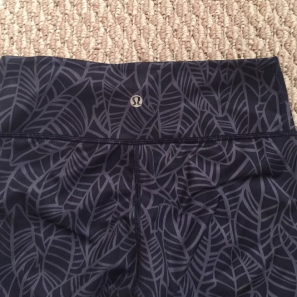 Lululemon Wunder Under Crop Leggings Palm - Picture 5 of 5