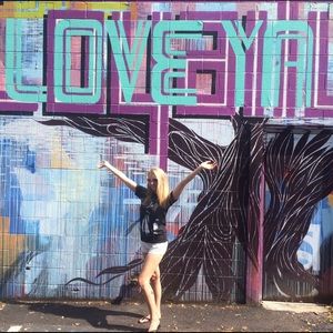 Meet your Posher, Sammi