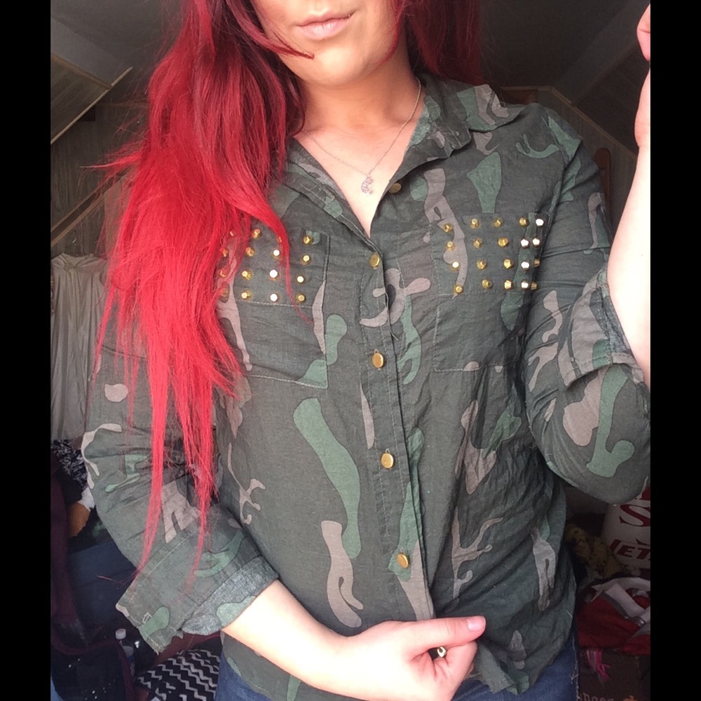 Button up camo flannel with gold studded breast