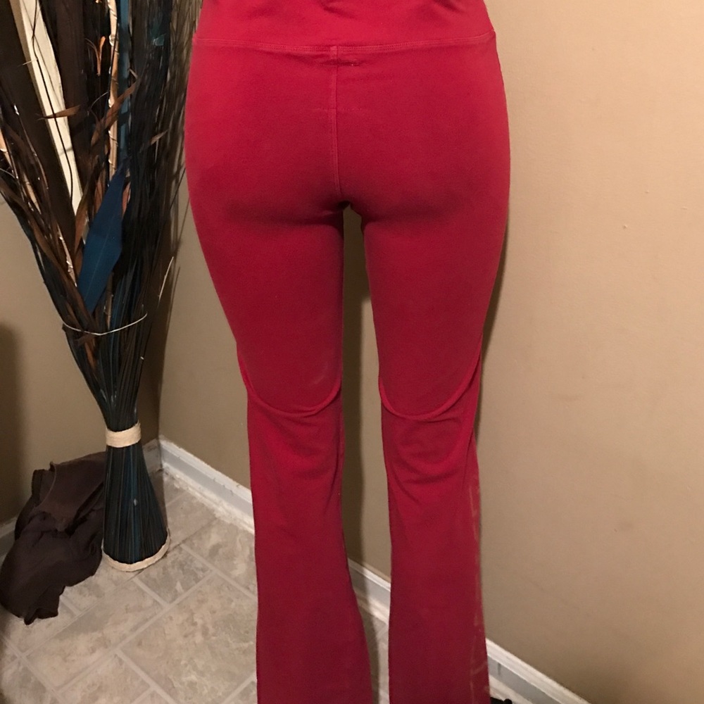 PINK - Picture 4 of 4