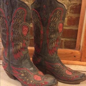 🚫🚫SOLD🚫🚫Corral Vintage cowboy boots. 🤠👢