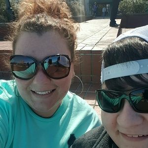 Meet your Posher, Abby