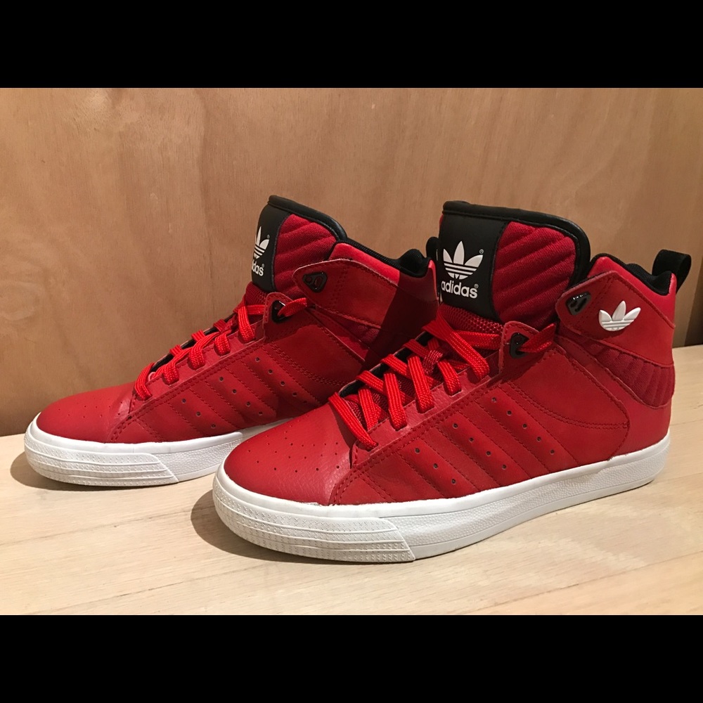 Adidas - Men's High Tops 8.5 🔺🔻