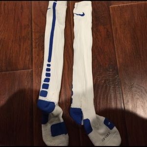 Nike elite basketball socks