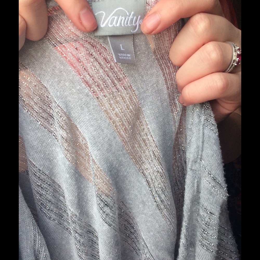 Striped 3/4 puffy sleeve grey blouse