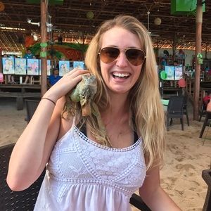 Meet your Posher, Sarah