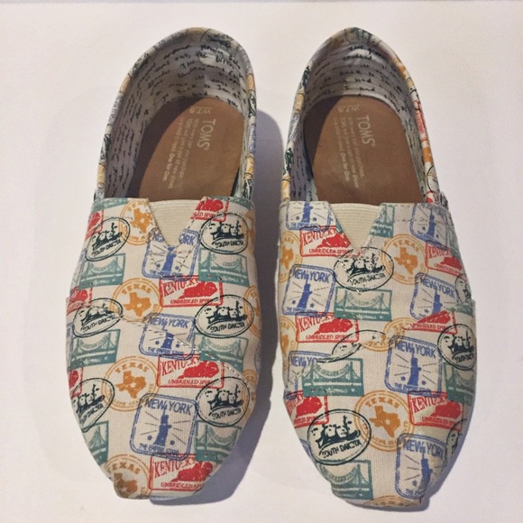 TOMS Shoes - TOMS 'USA Vintage Stamp Print' Slip-on RARE