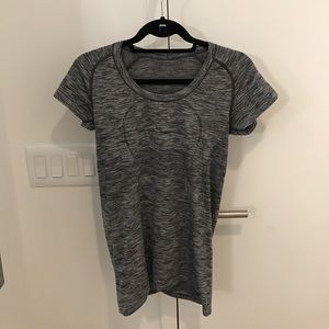 Lululemon Run: Swiftly Tech Tee