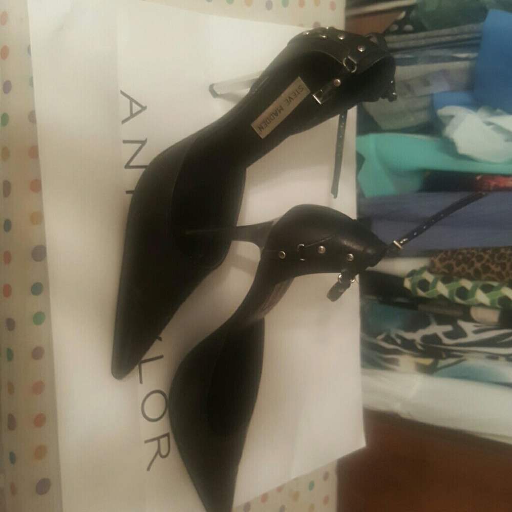 STEVEN MADDEN  PUMP
