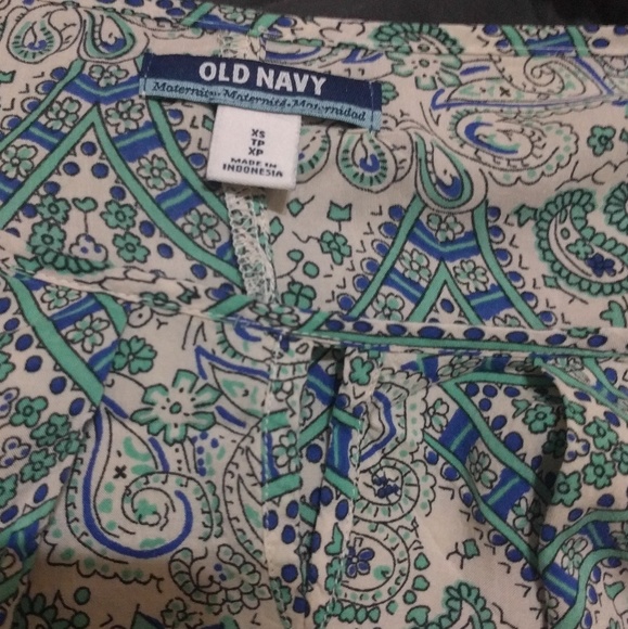 Old Navy Maternity Floral Pastel Green Blouse - Picture 2 of 3