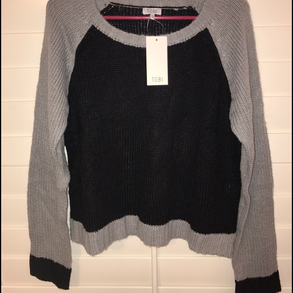 Black and gray sweater from Tobi