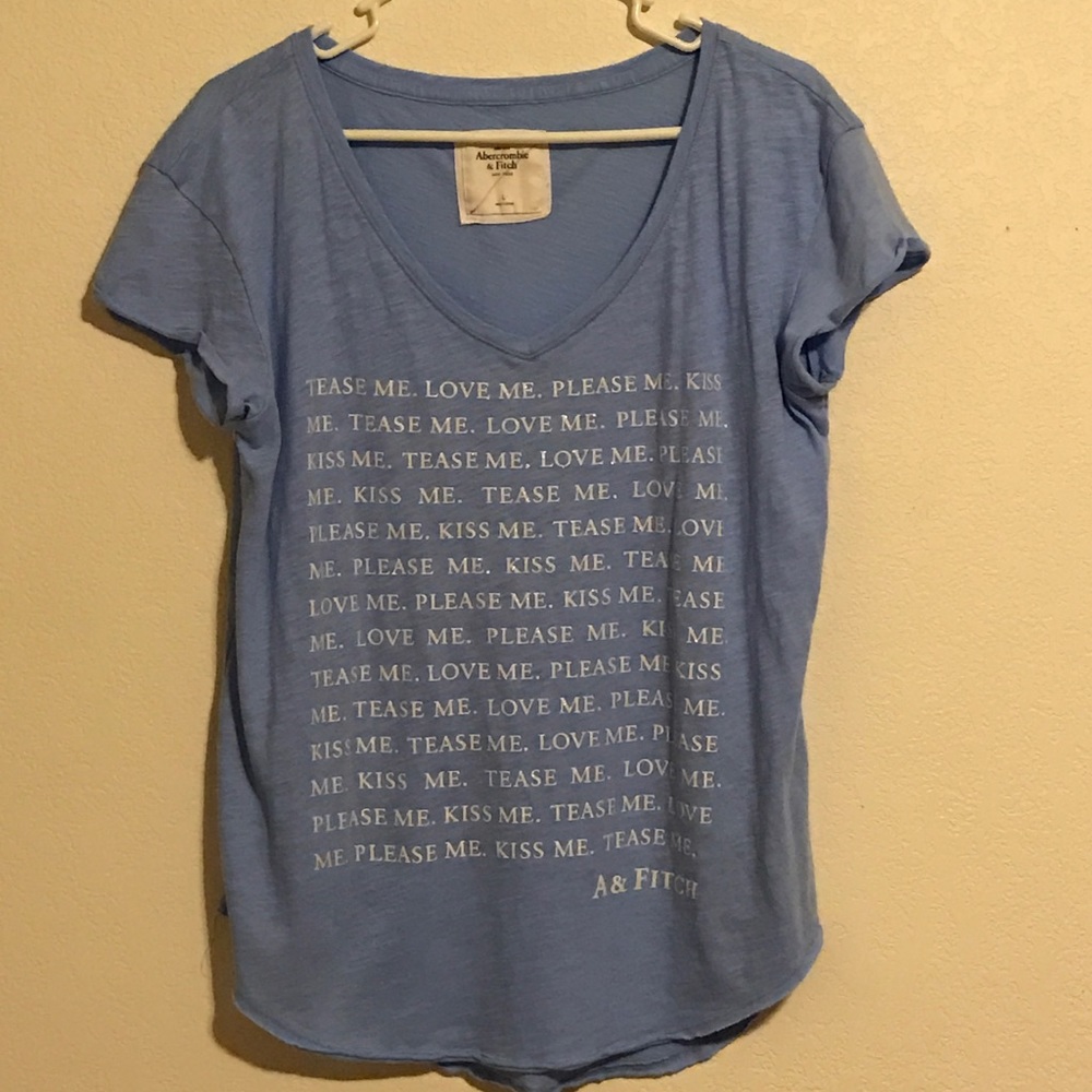 Abercrombie and fitch top