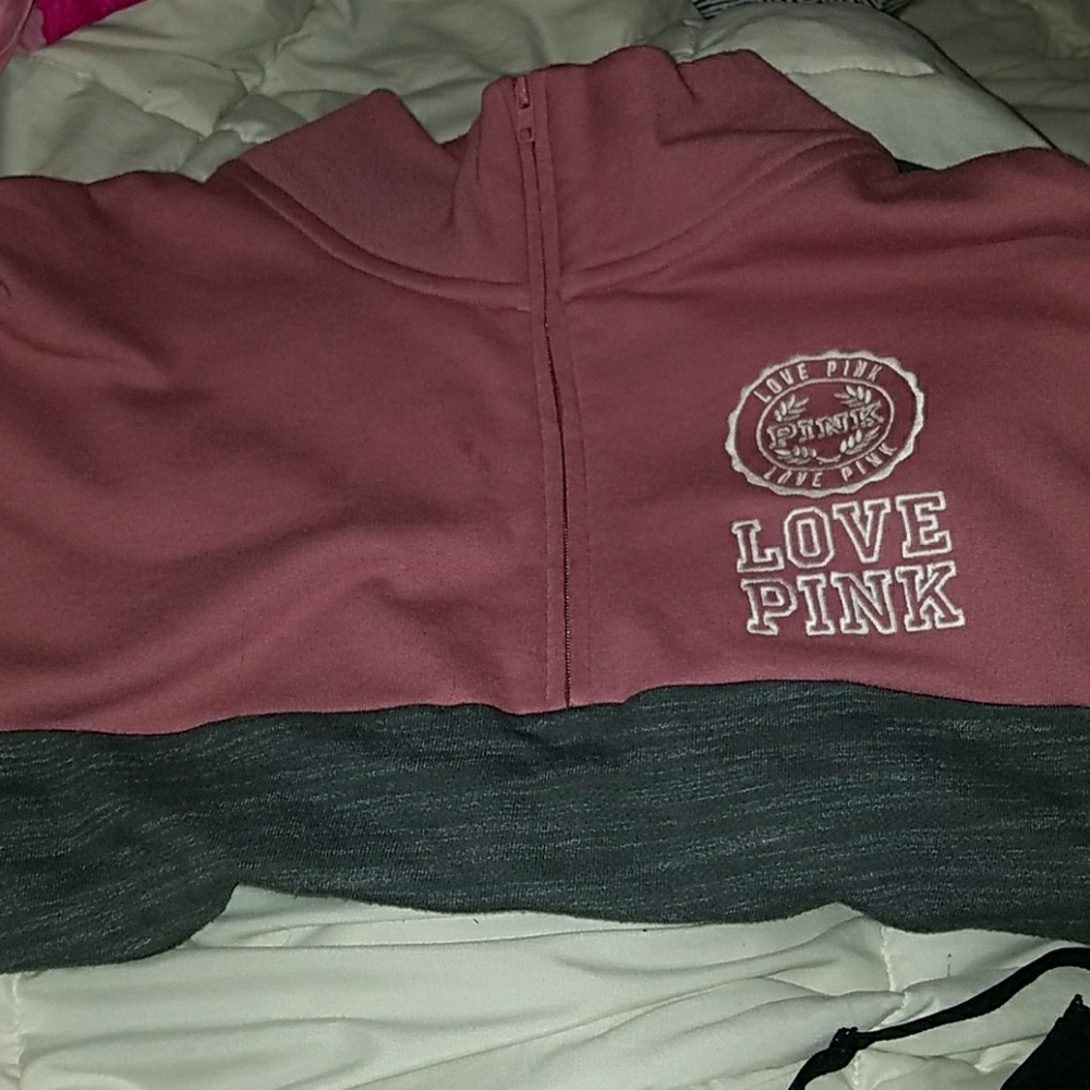 PINK VS HALF ZIP